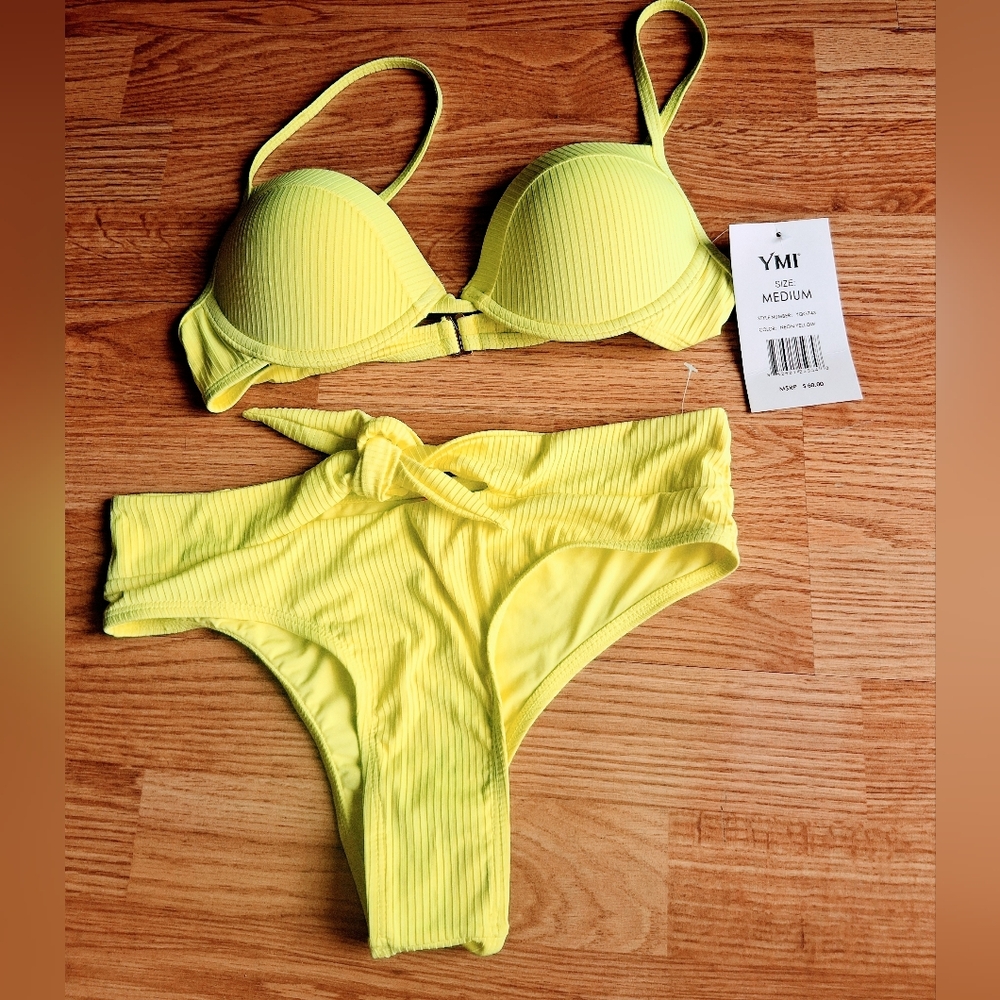YMI NWT ladies  2 Pice Swimsuit, Bikini, Brightt yellow,  sz M,  MSRP $60